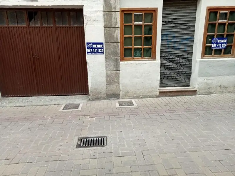 Venta Local Comercial con Trastero Casco Antiguo Ponferrada