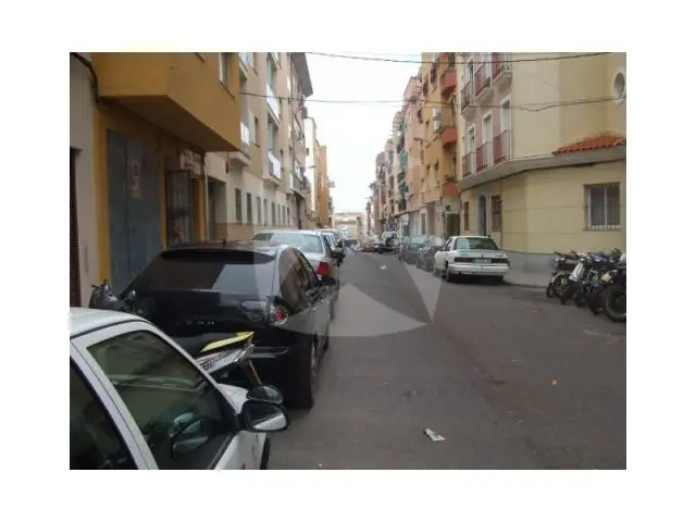 Venta Local Hosteleria Pardaleras Gres Sapelly Escaparate Blindado