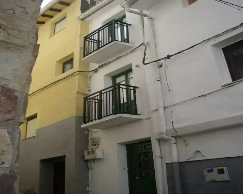 Casa Unifamiliar 174m2 Torrecilla en Cameros