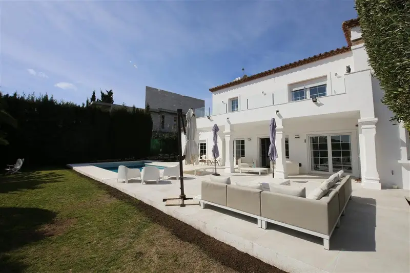Chalet de Lujo en Benahavís Málaga cerca de Puerto Banús