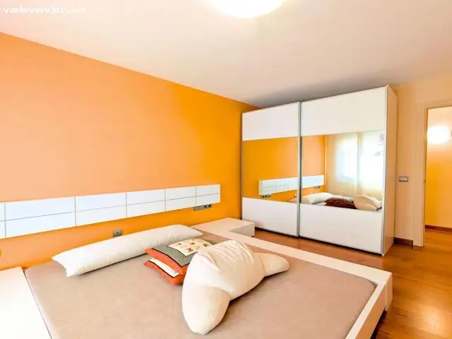 Piso 4 habitaciones Roquetes Parquet Cocina Parking Trastero