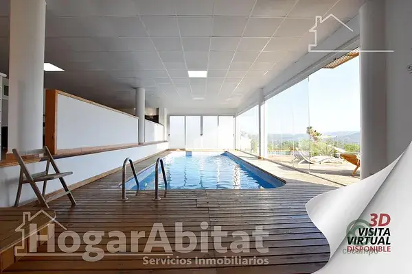 Chalet de Lujo en Gandia con Piscina y Sauna