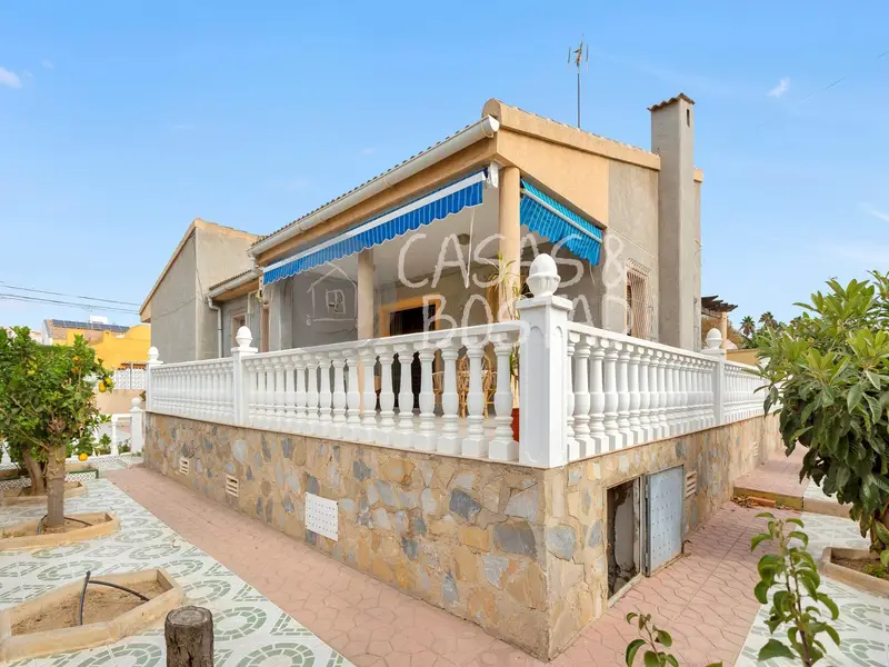 Venta Chalet con calefacción en Nueva Torrevieja , Torrevieja - Ref: IG21