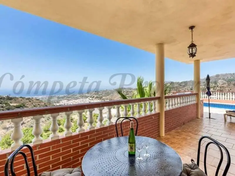 Casa Rural 4 Dormitorios Torrox Alquiler Invierno