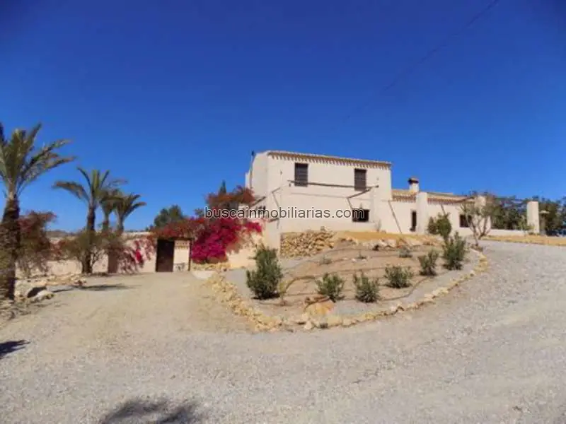 Villa en Venta en Cuevas del Almanzora Almeria