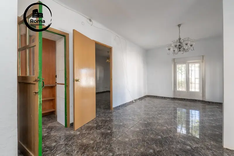 Casa con Chimenea en Villas Blancas Albolote