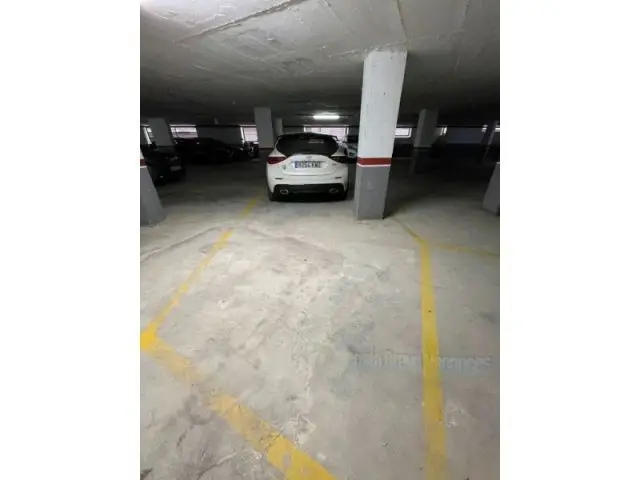 Parking en Venta 20m2 Segunda Planta Coche y Moto