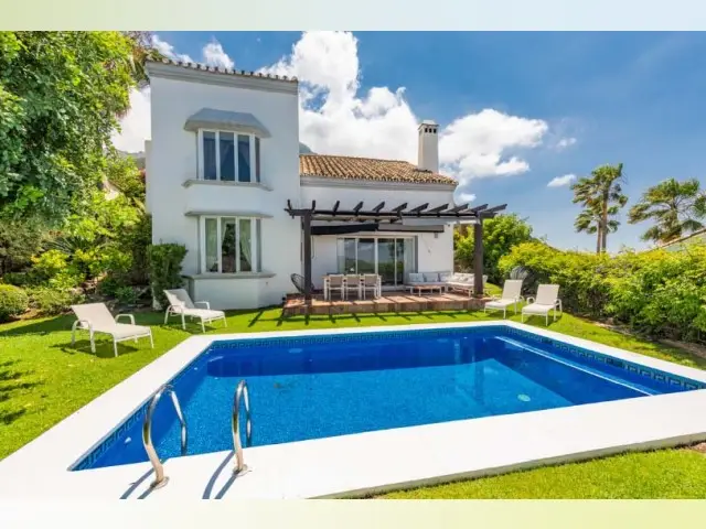 Villa de 3 Dormitorios en Istán Sierra Blanca