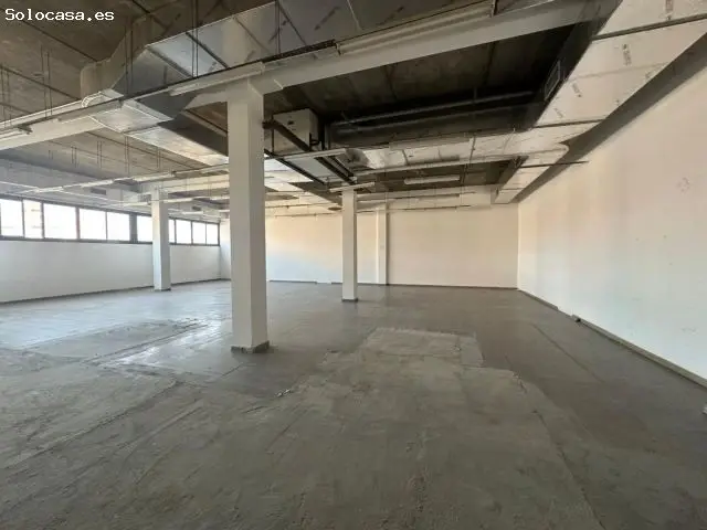 Local Industrial en Alquiler Esplugues de Llobregat 220m2