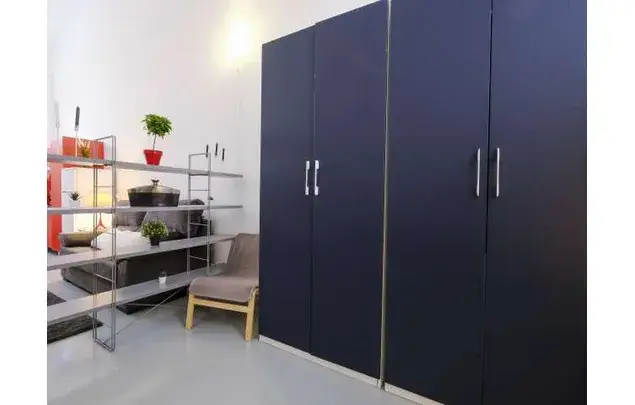 Estudio 1m² Madrid: Moderno, Colorido, Cerca Parques