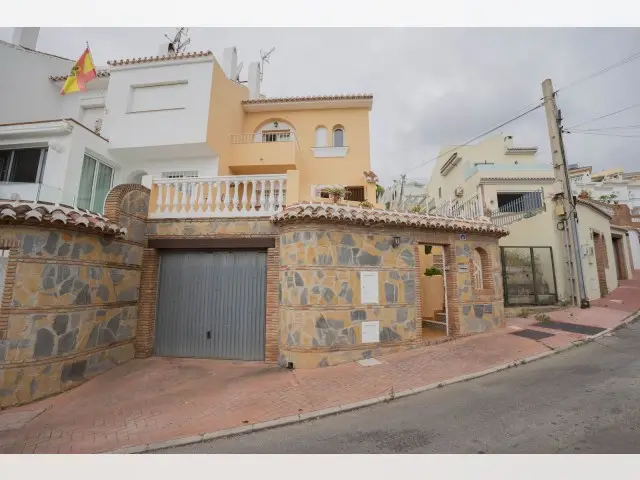 Adosado 4 Dormitorios Mijas España Excelente Estado Cerca Playa