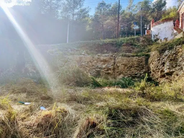 Terreno Urbanizable 689m2 Can Roca Canyelles Cerca Sitges