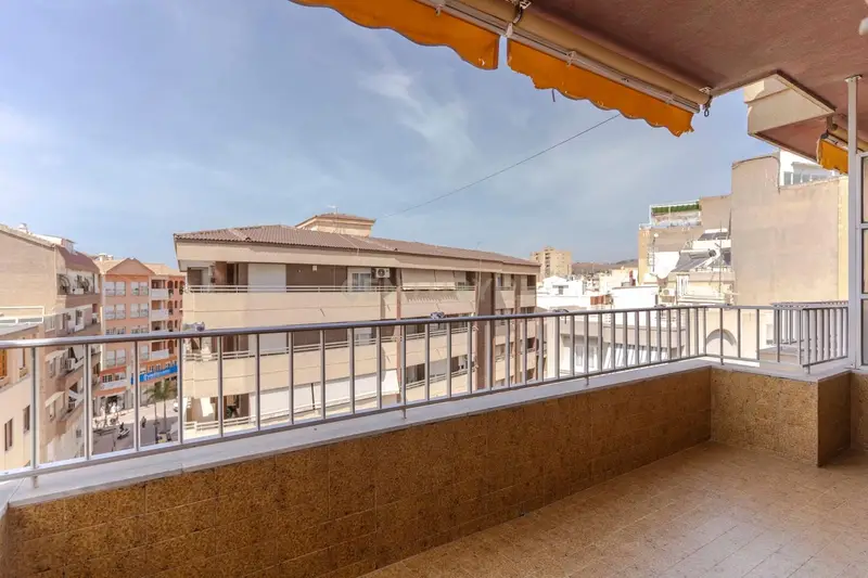 Piso en venta en Motril, Granada