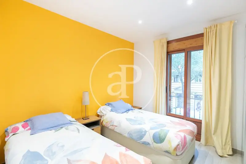Apartamento Sagrada Familia 2 Dormitorios Dobles