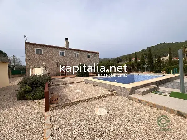 Casa de Campo en L'Olleria con Piscina y Barbacoa