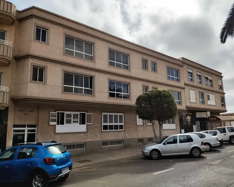 Piso en venta Puerto del Rosario 106m2 3 habitaciones 2 baños