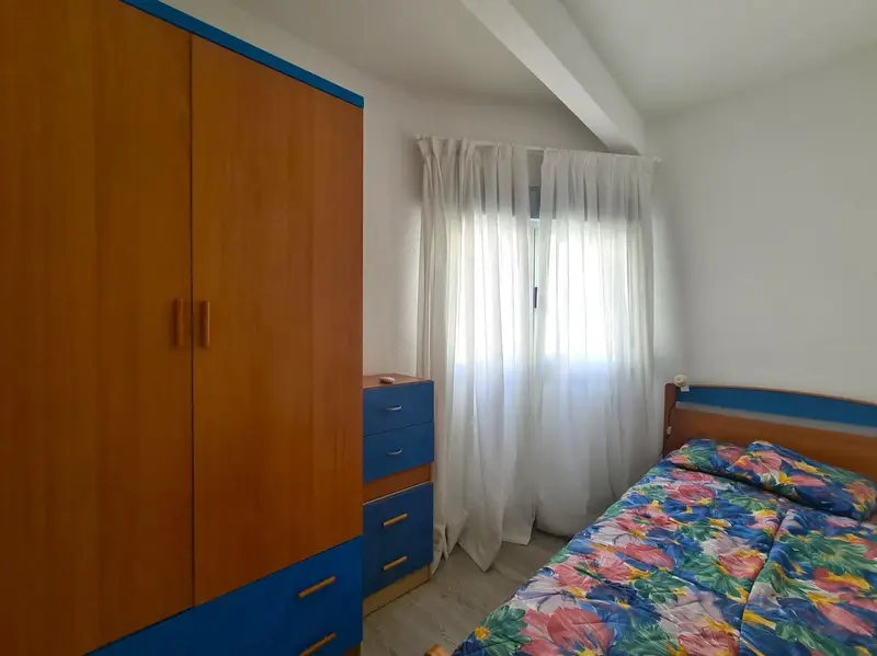Apartamento en Alquiler Alicante 2 Dormitorios 65m2
