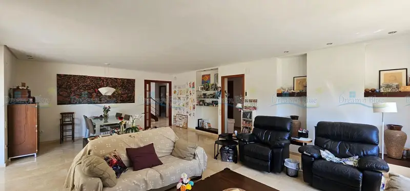 Chalet en Ontinyent con Ascensor y Accesibilidad