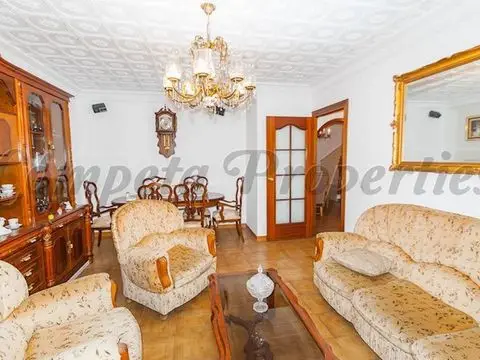 Casa Sayalonga 4 Dormitorios 2 Baños