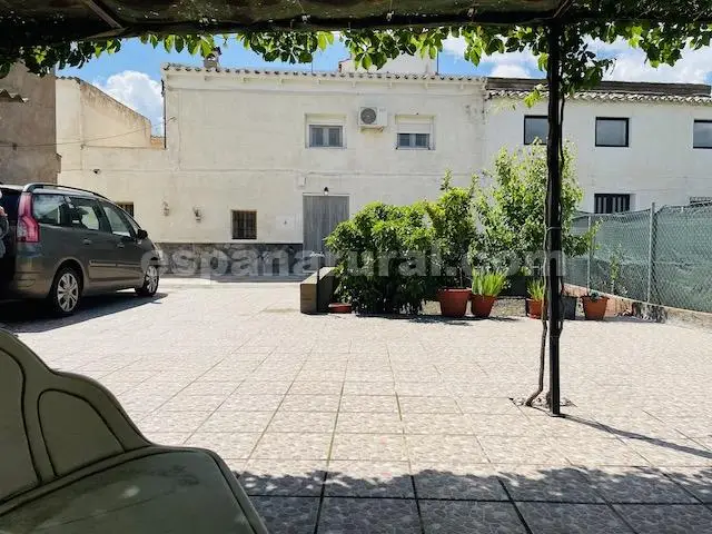 Casa de Pueblo 4 Dormitorios Reformada Almeria