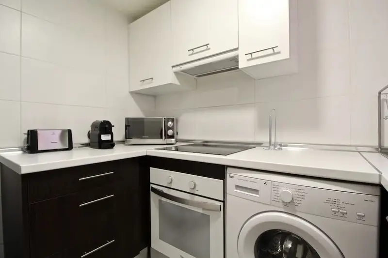 Apartamento en Alquiler Madrid 3 Dormitorios 1 Ba
 o