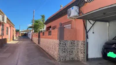 Chalet en Venta El Almendral 3 Dormitorios 2 Baños