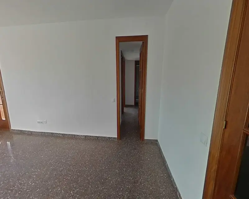 Piso 97m2 4 habitaciones 2 baños Cerdanyola del Vallès