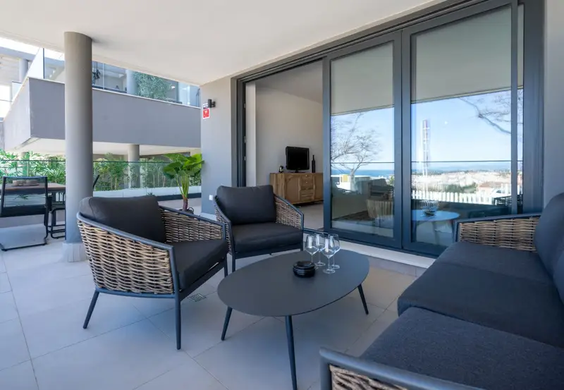 Apartamento 2 Dormitorios Alquiler Estepona