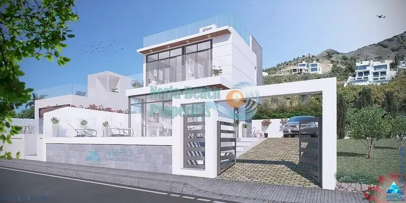 Villa de Lujo 4 Dormitorios en Fuente del Badén Nerja