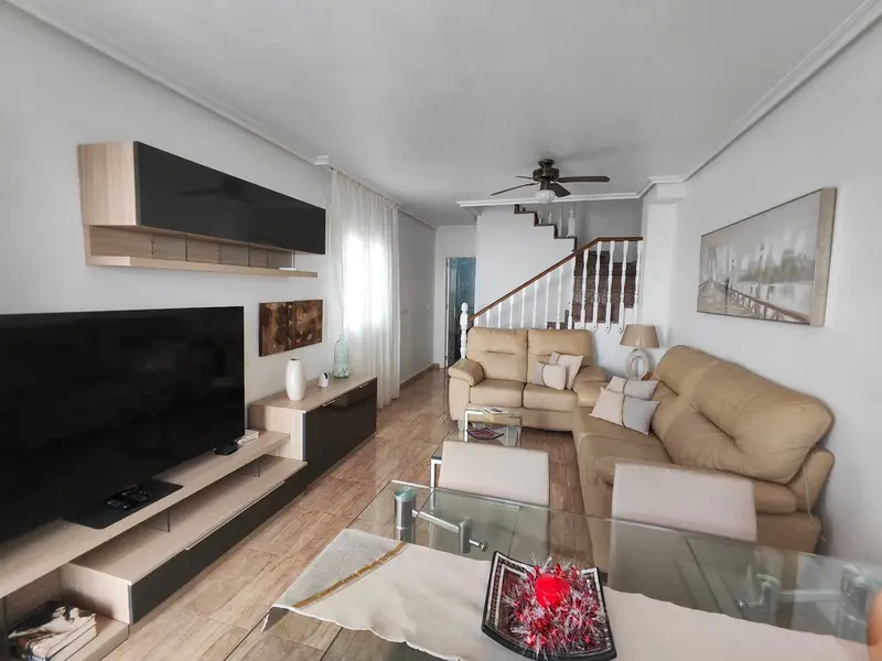 Casa-Villa de 2 Dormitorios en venta San Pedro, España