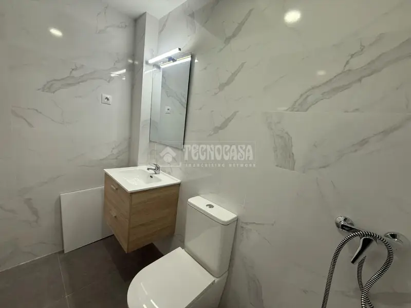 Piso en Venta Ciudad Lineal 54m2 Dos Dormitorios