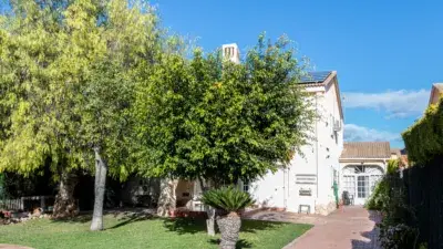 Chalet en alquiler en Calle Guatla