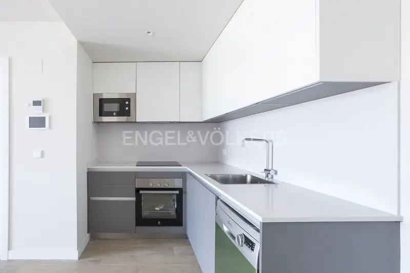 Apartamento en Alquiler Madrid Imperial Moderno y Equipado