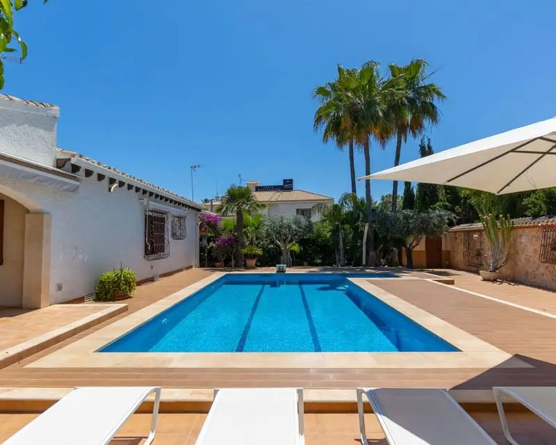 Chalet en Punta Prima Orihuela Costa Blanca