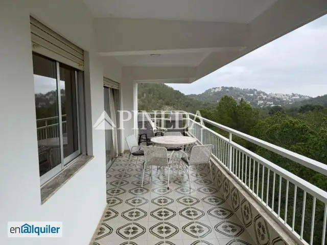 Alquiler Piso Amueblado Ascensor Gilet 3 Dormitorios 2 Baños