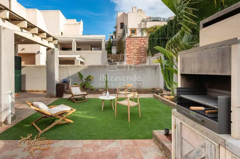 Chalet en alquiler en Cala Tarida, San Jose / Sant Josep de Sa Talaia, Ibiza