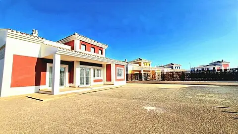Villa 3 Dormitorios Lorca -  Llave en Mano Cerca de la Playa