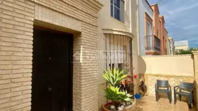 Casa unifamiliar en venta en Lebrija