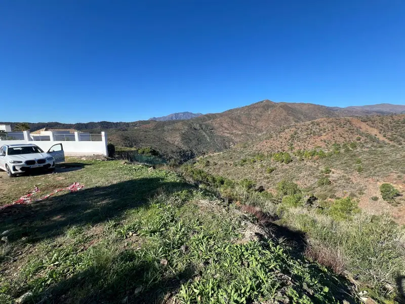 Terreno en Venta Benahavis  Vistas Montaña Seguridad 24h