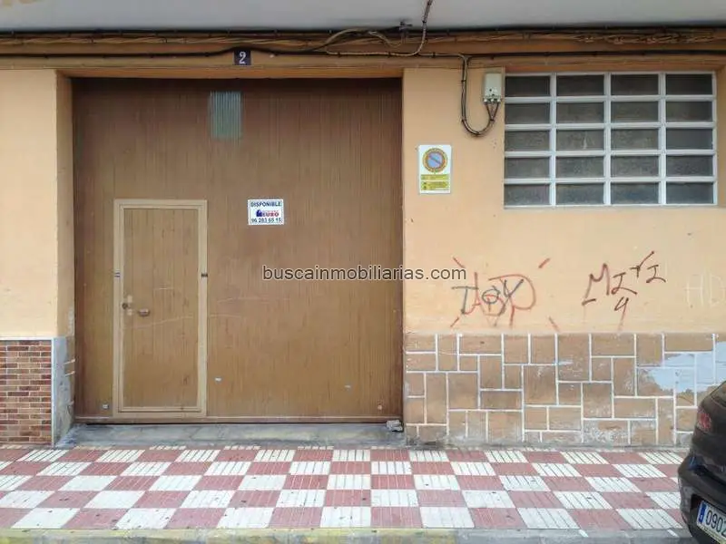 Venta de Mitad de Garaje Segregado en Tavernes de la Valldigna