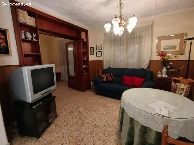 Chalet en La Roda para Reformar Gran Patio