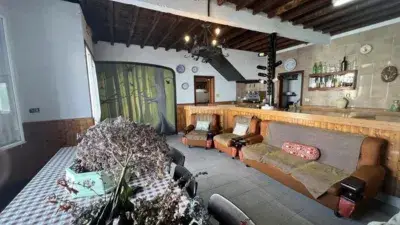 Chalet adosado en venta en Veiga