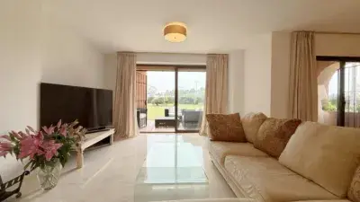 Apartamento de Lujo en Nueva Atalaya con Vistas a la Montana