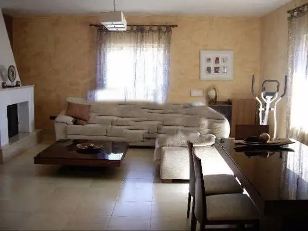Chalet con Chimenea en Arapiles