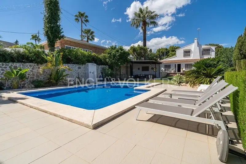 Villa en Jávea con jacuzzi y vistas al mar para 8 personas