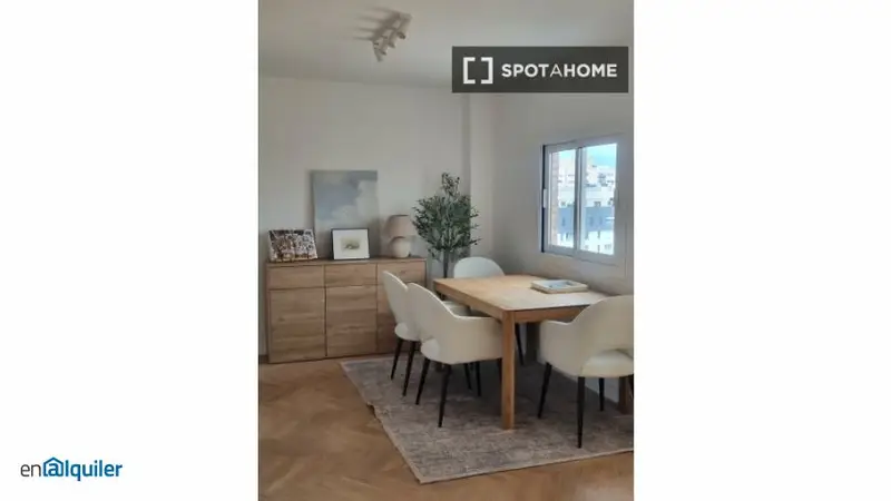 Apartamento 2 Dormitorios Amueblado en La Unión Málaga