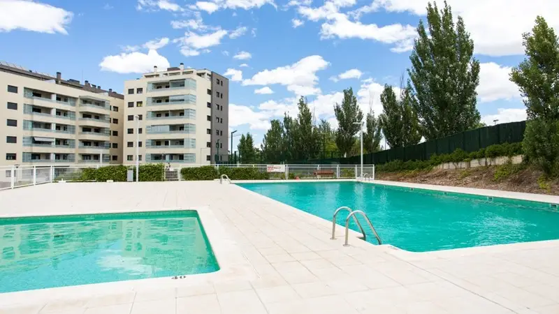 Ático con Terraza en Miralbueno - Cerca de Mercadona
