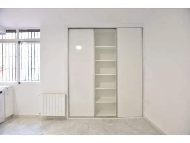 Piso Reformado Camino Ronda Recogidas Gran Cocina 3 Dormitorios