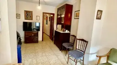 Piso en Venta Baena:  Amplio y funcional
