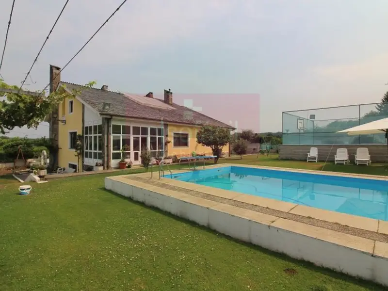 venta Chalet en Lugo, Lugo Provincia (C2732)- Globaliza